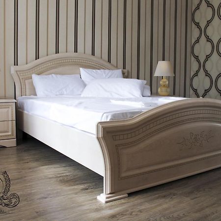 Hotel Datuki Akhmeta Esterno foto