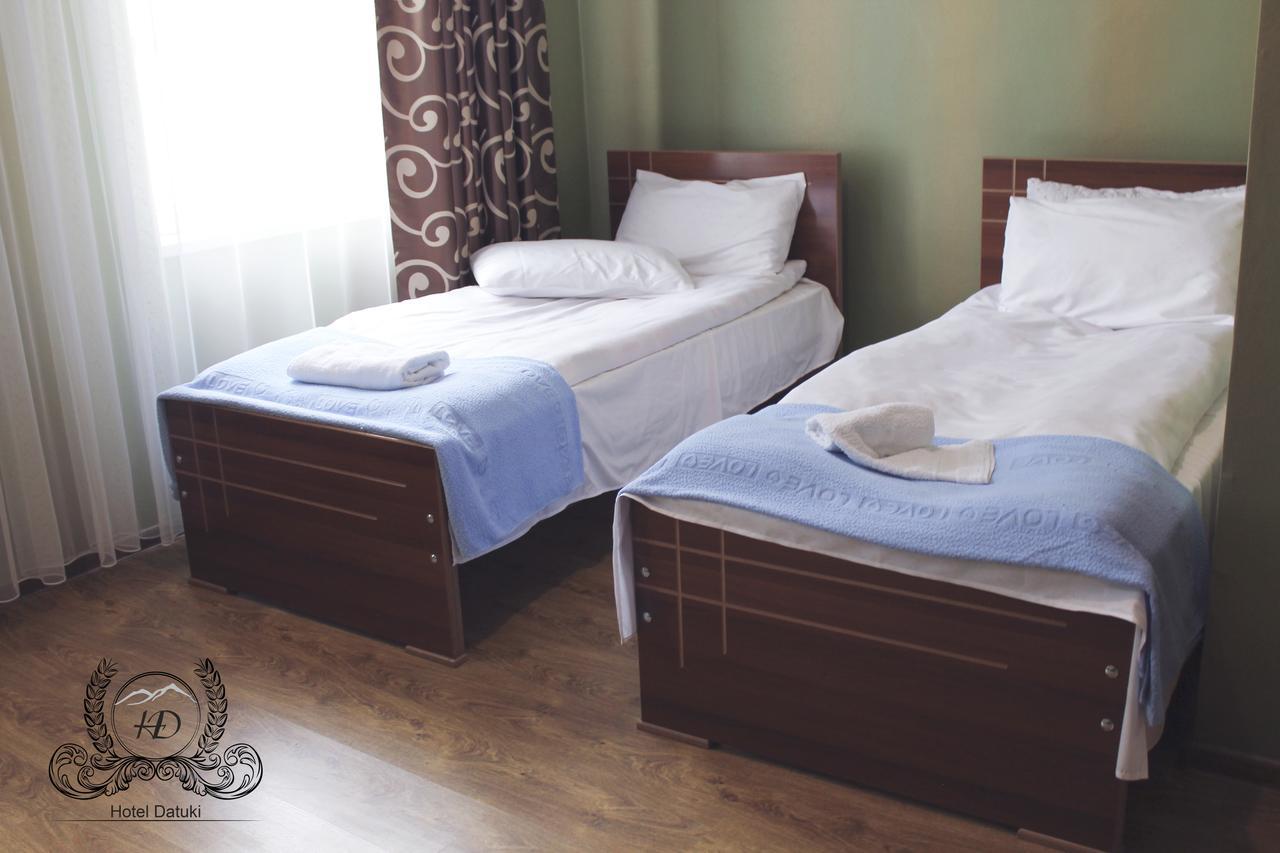 Hotel Datuki Akhmeta Esterno foto